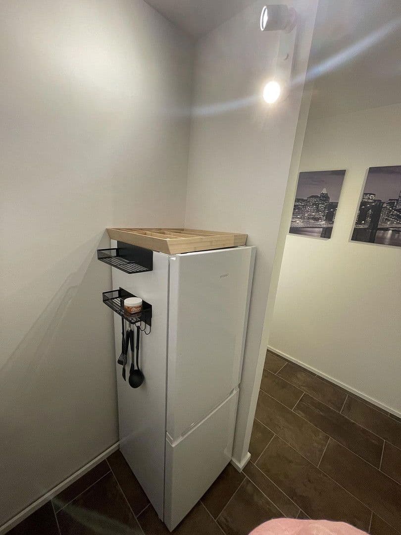 Prenájom bytu 1-izbový 45 m², München, Bavorsko Prenájom bytu 1-izbový 45 m², München, Bavorsko