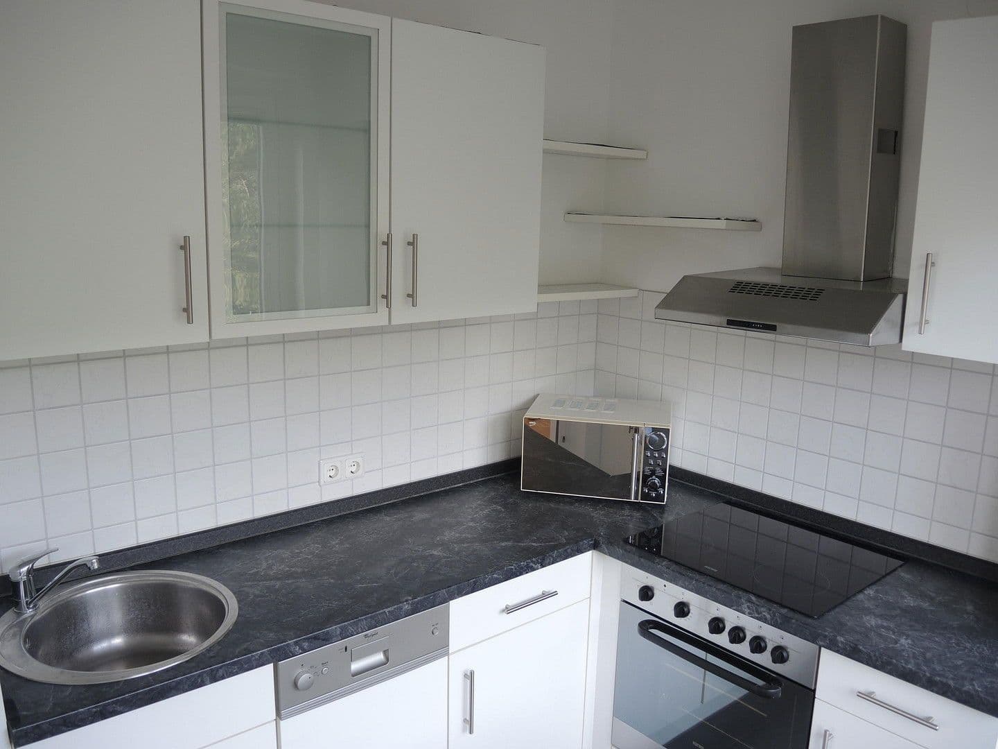 Prenájom bytu 2-izbový 64 m², Carnerigasse 12, Graz, Štajersko Prenájom bytu 2-izbový 64 m², Carnerigasse 12, Graz, Štajersko