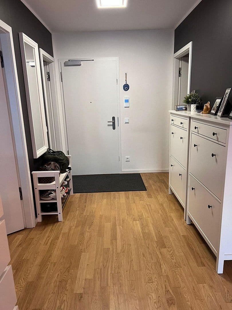 Prenájom bytu 2-izbový 56 m², Rathausgasse 5, Schönefeld, Brandenbursko Prenájom bytu 2-izbový 56 m², Rathausgasse 5, Schönefeld, Brandenbursko