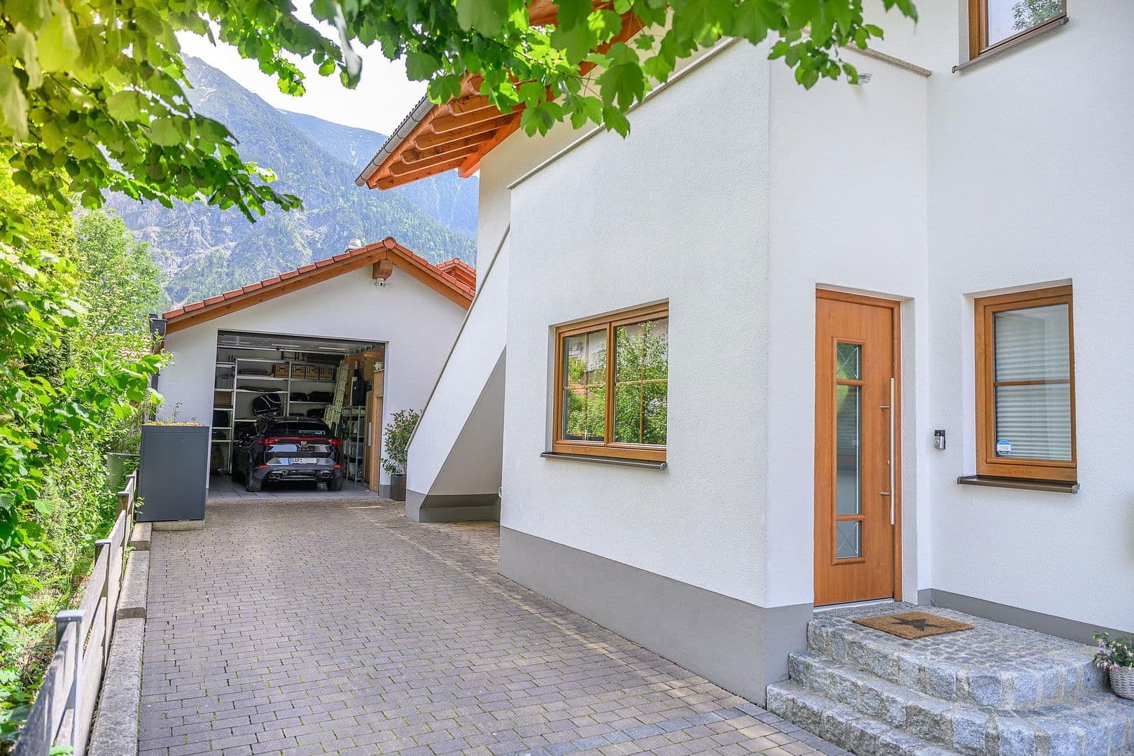 Predaj domu 321 m², pozemek 775 m², Oberau, Bavorsko Predaj domu 321 m², pozemek 775 m², Oberau, Bavorsko