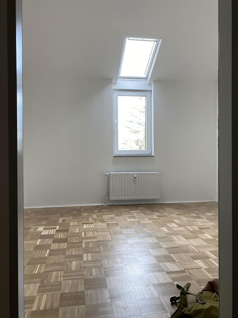 Prenájom bytu 4-izbový 108 m², Richard-Strauß-Allee 3, Wuppertal, Severné Porýnie - Westfálsko Prenájom bytu 4-izbový 108 m², Richard-Strauß-Allee 3, Wuppertal, Severné Porýnie - Westfálsko