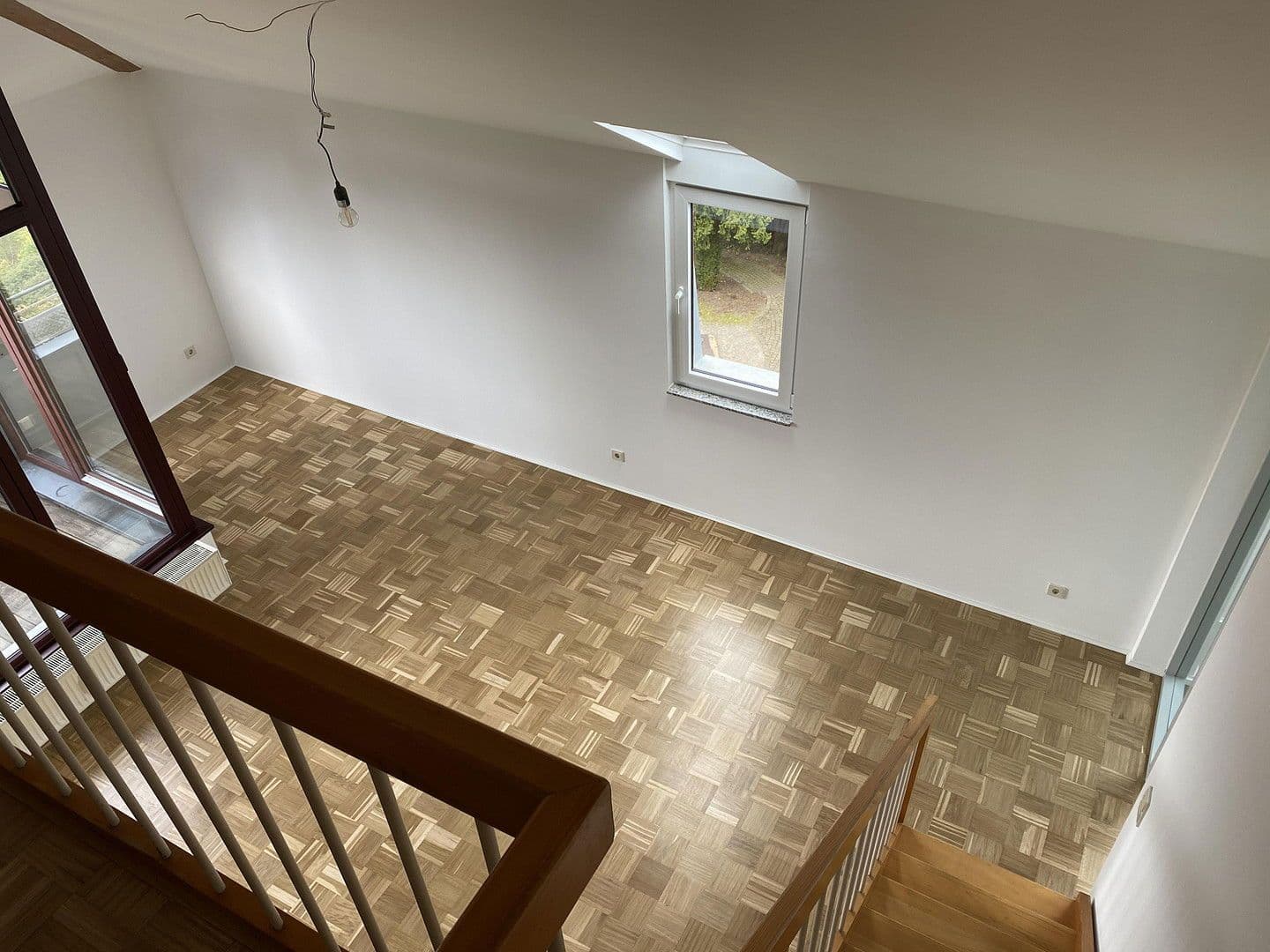 Prenájom bytu 4-izbový 108 m², Richard-Strauß-Allee 3, Wuppertal, Severné Porýnie - Westfálsko Prenájom bytu 4-izbový 108 m², Richard-Strauß-Allee 3, Wuppertal, Severné Porýnie - Westfálsko