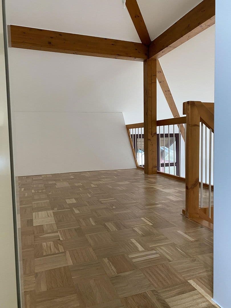 Prenájom bytu 4-izbový 108 m², Richard-Strauß-Allee 3, Wuppertal, Severné Porýnie - Westfálsko Prenájom bytu 4-izbový 108 m², Richard-Strauß-Allee 3, Wuppertal, Severné Porýnie - Westfálsko