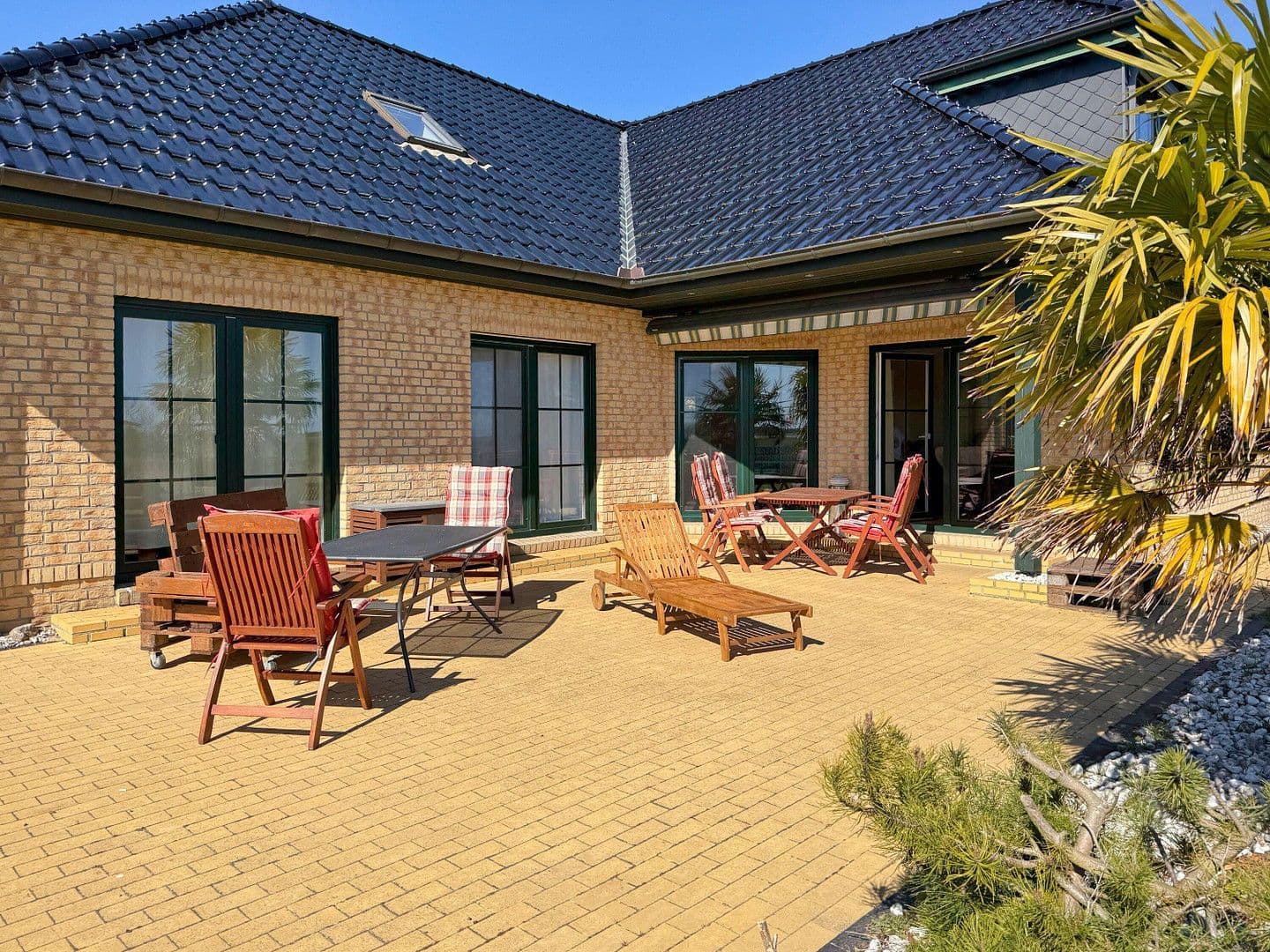 Predaj domu 189 m², pozemek 1.100 m², Ummanz, Meklenbursko-Predpomoransko Predaj domu 189 m², pozemek 1.100 m², Ummanz, Meklenbursko-Predpomoransko