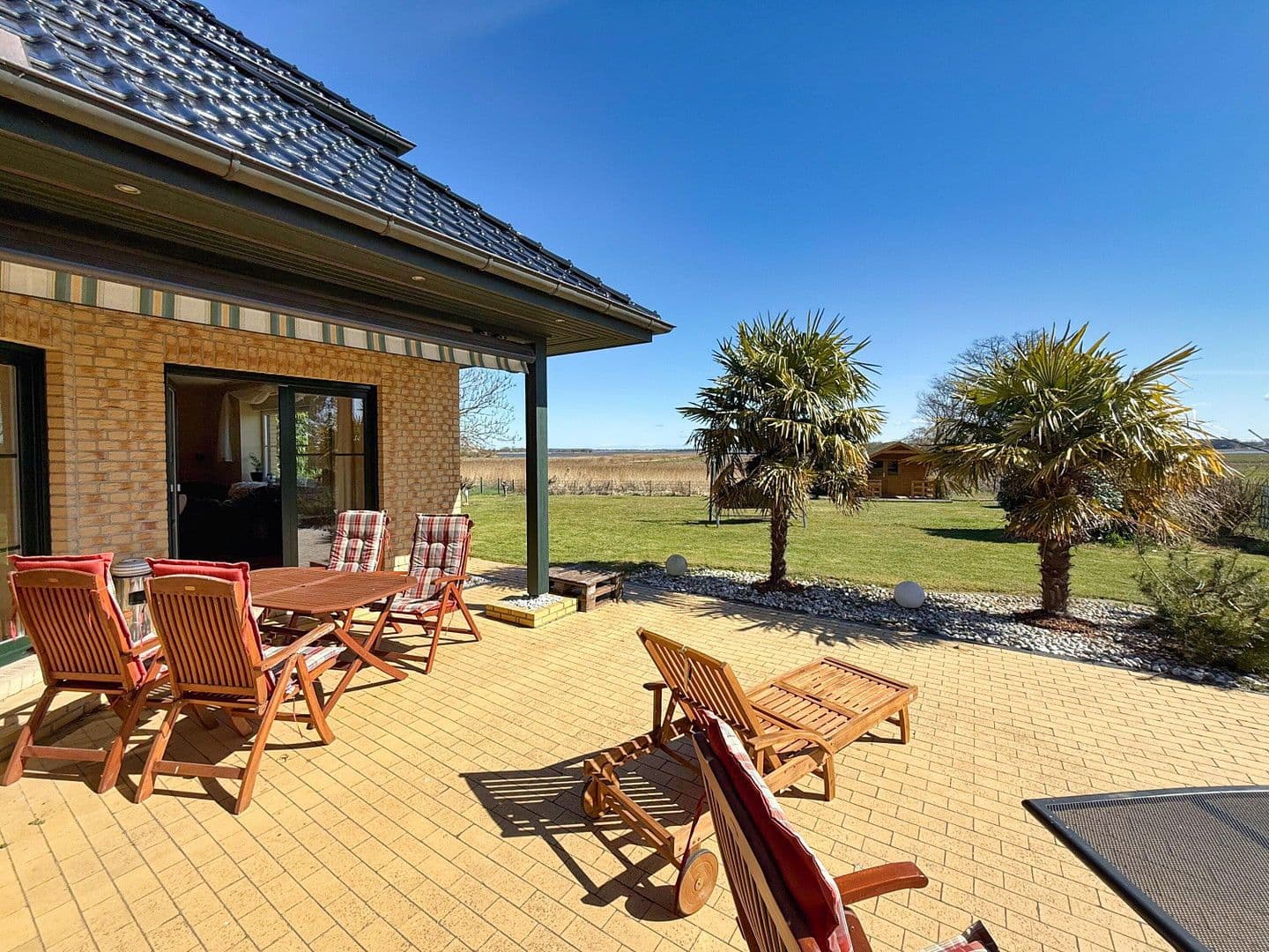 Predaj domu 189 m², pozemek 1.100 m², Ummanz, Meklenbursko-Predpomoransko Predaj domu 189 m², pozemek 1.100 m², Ummanz, Meklenbursko-Predpomoransko