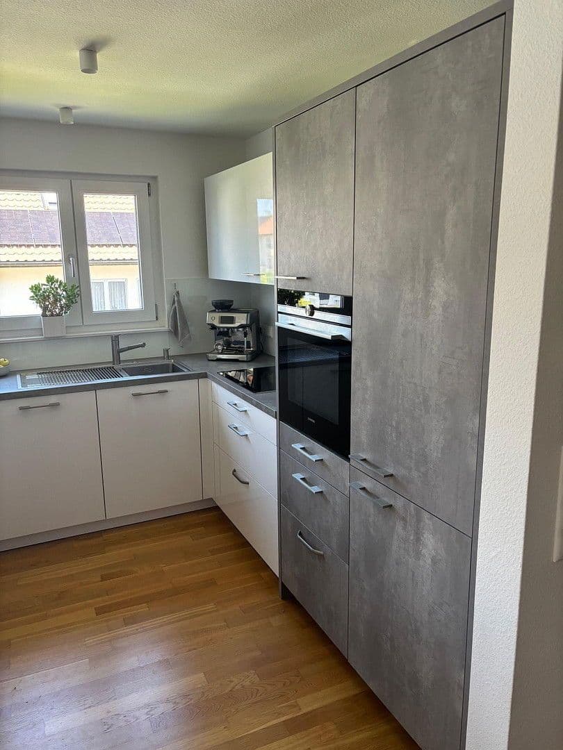 Predaj bytu 3-izbový 83 m², Sindelfingen, Bádensko-Wurttembersko Predaj bytu 3-izbový 83 m², Sindelfingen, Bádensko-Wurttembersko