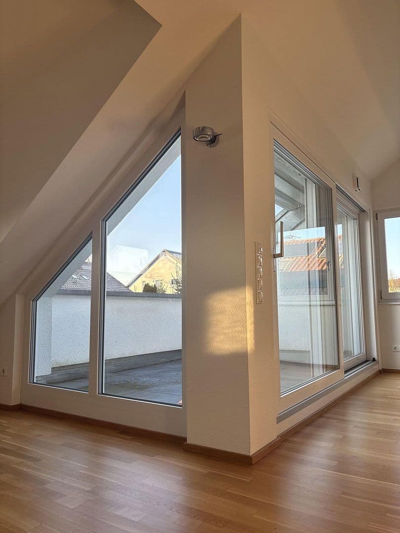 Predaj bytu 3-izbový 83 m², Sindelfingen, Bádensko-Wurttembersko Predaj bytu 3-izbový 83 m², Sindelfingen, Bádensko-Wurttembersko