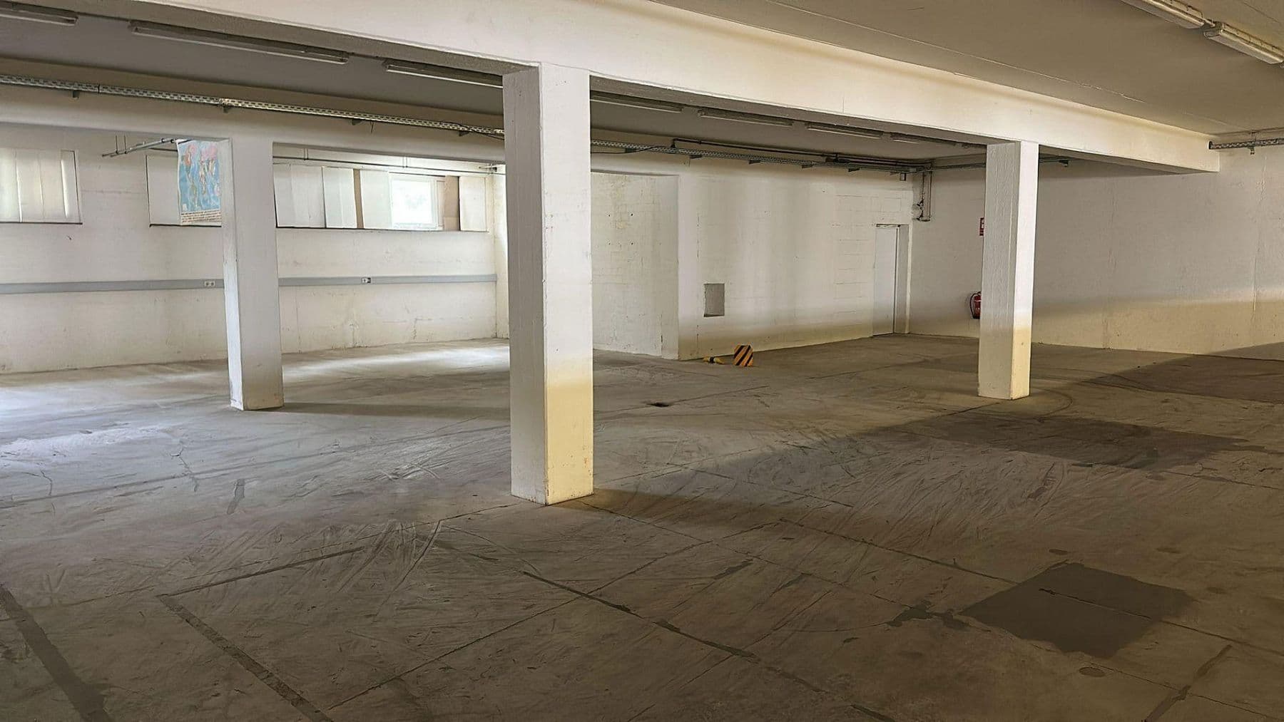 Prenájom kancelárie 105 m², Salmbacher Weg 35, Engelsbrand, Bádensko-Wurttembersko Prenájom kancelárie 105 m², Salmbacher Weg 35, Engelsbrand, Bádensko-Wurttembersko