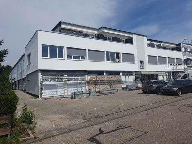 Prenájom kancelárie 105 m², Salmbacher Weg 35, Engelsbrand, Bádensko-Wurttembersko Prenájom kancelárie 105 m², Salmbacher Weg 35, Engelsbrand, Bádensko-Wurttembersko