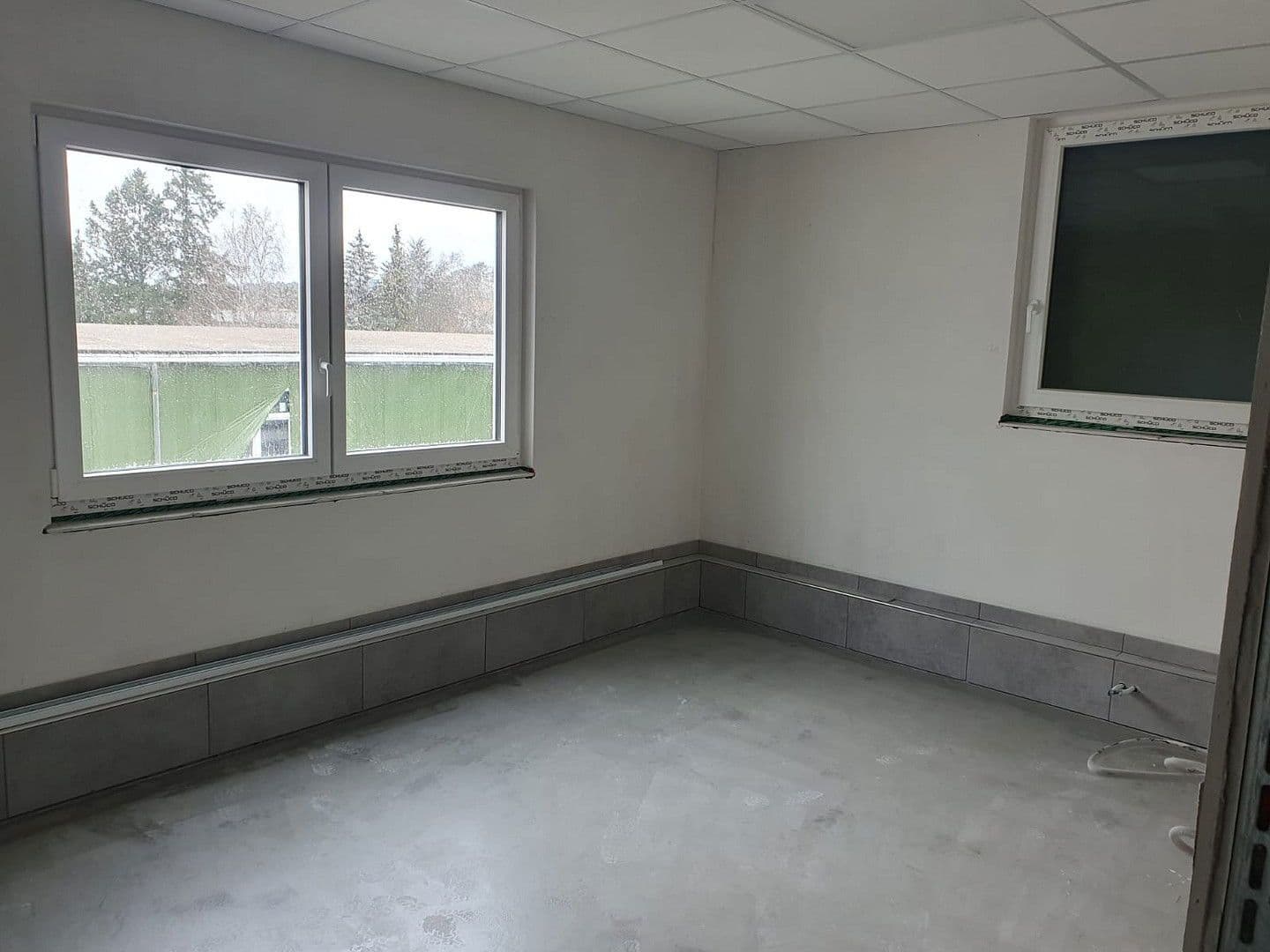 Prenájom kancelárie 105 m², Salmbacher Weg 35, Engelsbrand, Bádensko-Wurttembersko Prenájom kancelárie 105 m², Salmbacher Weg 35, Engelsbrand, Bádensko-Wurttembersko