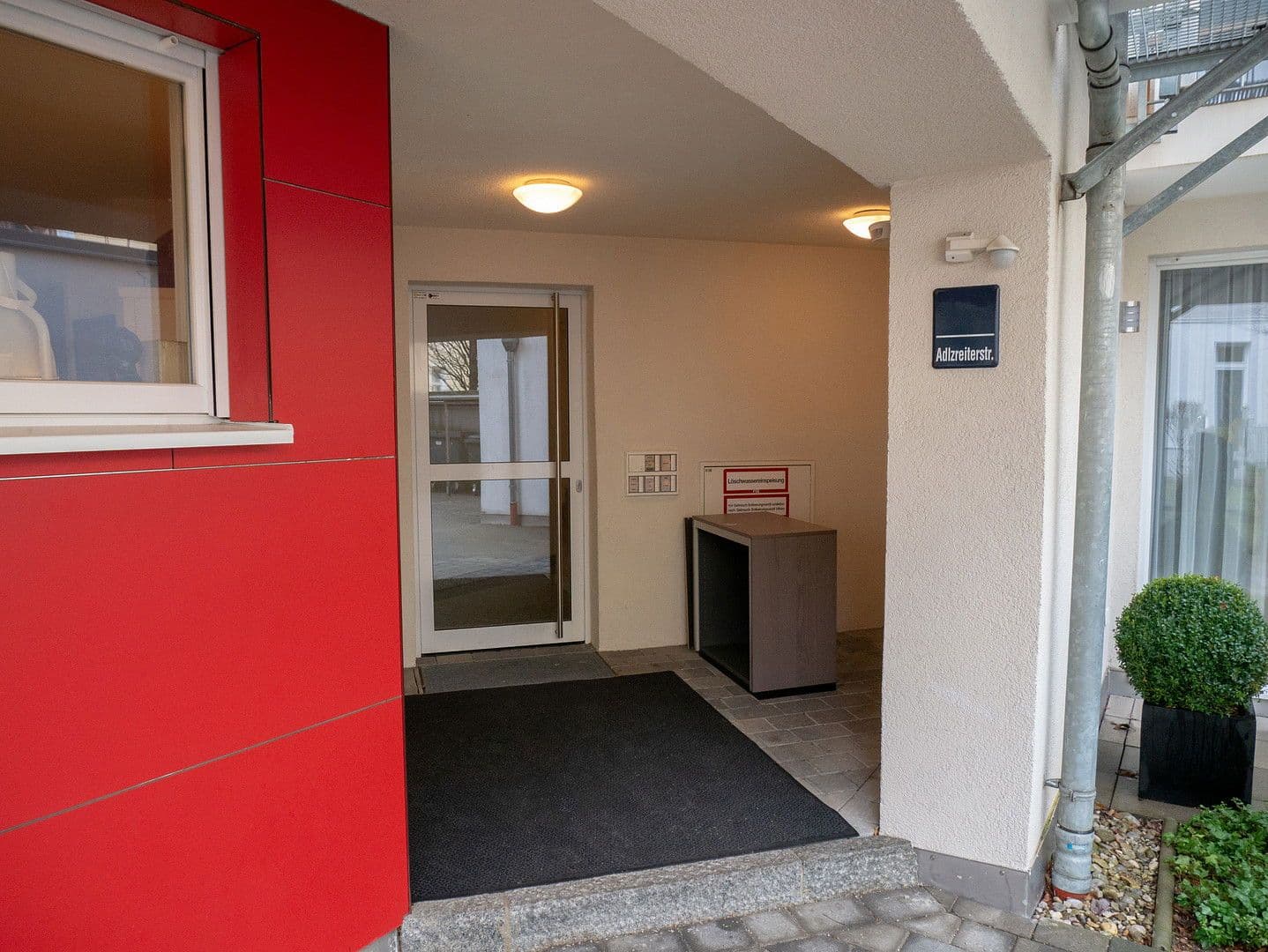 Prenájom bytu 1-izbový 43 m², Adlzreiterstraße 16, München, Bavorsko Prenájom bytu 1-izbový 43 m², Adlzreiterstraße 16, München, Bavorsko