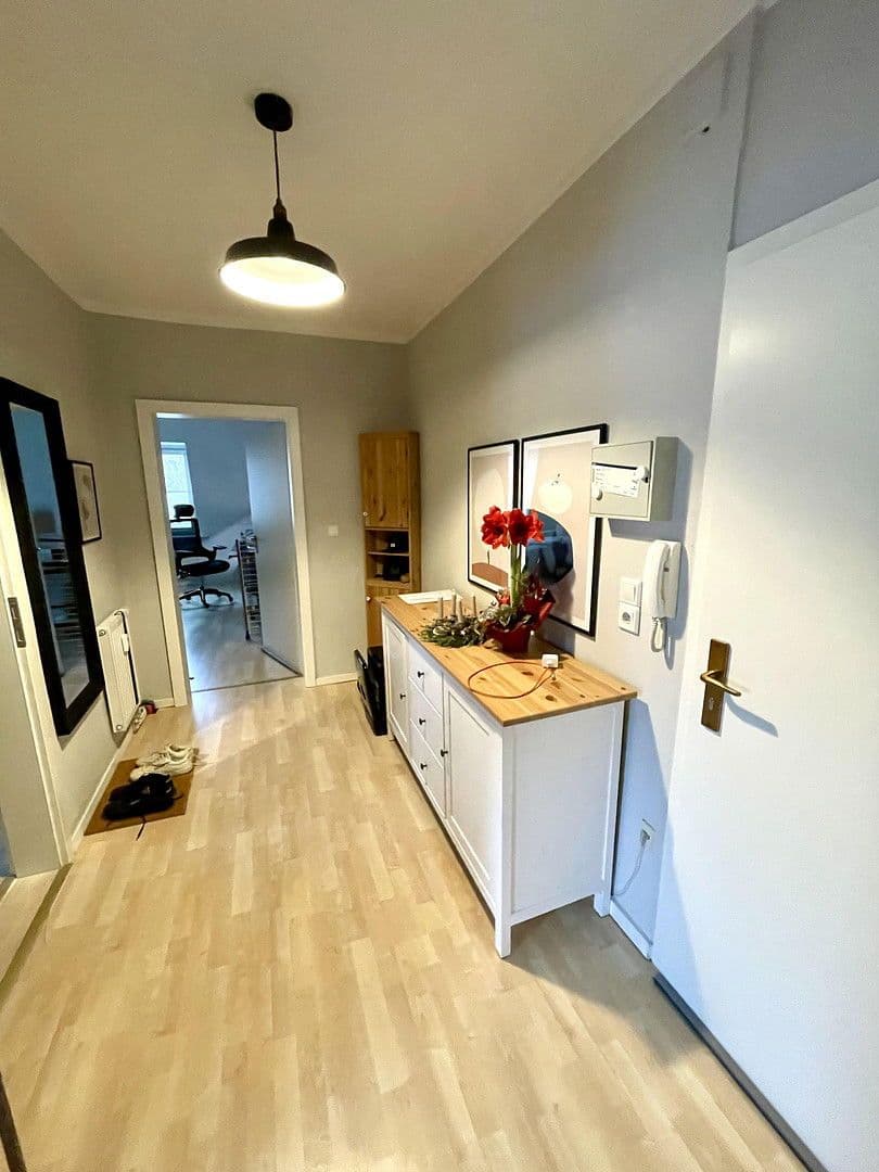 Prenájom bytu 2-izbový 55 m², Nöthnitzer Str. 21, Dresden, Sasko Prenájom bytu 2-izbový 55 m², Nöthnitzer Str. 21, Dresden, Sasko