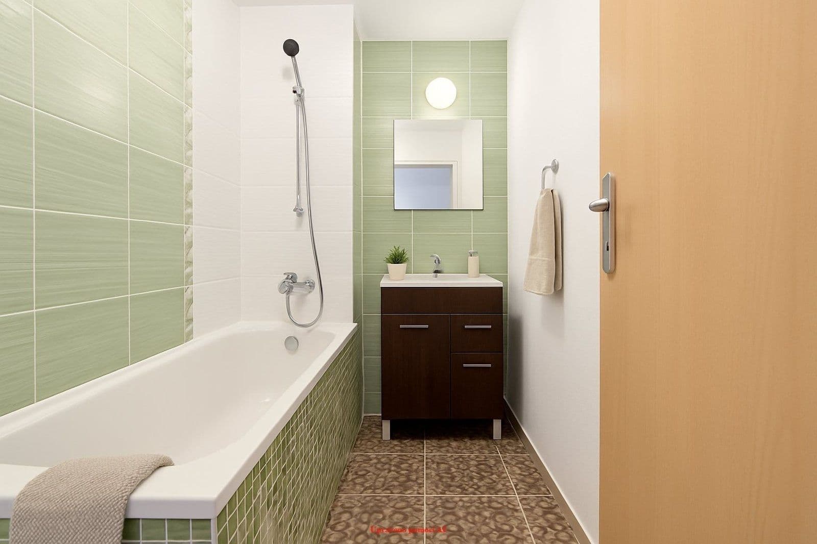 Prenájom bytu 2-izbový 56 m², Cihelní, Karviná, Moravskoslezský kraj Prenájom bytu 2-izbový 56 m², Cihelní, Karviná, Moravskoslezský kraj