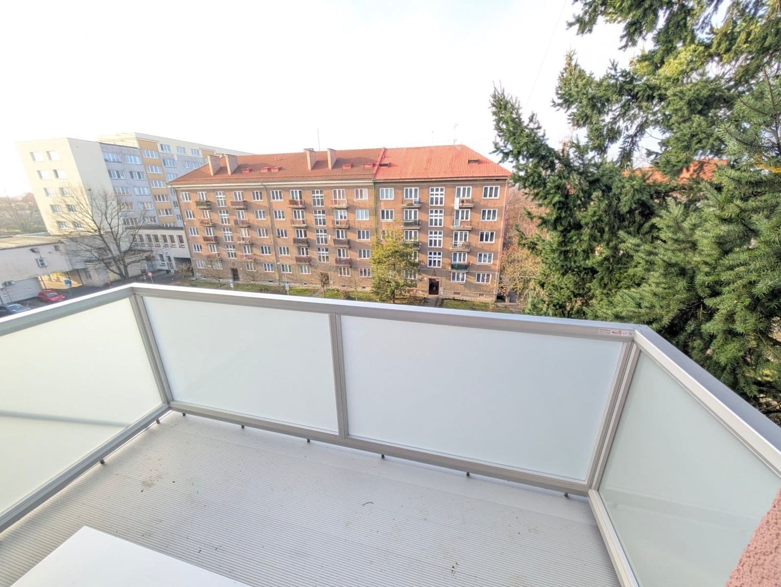 Prenájom bytu 2-izbový 55 m², Husova, Havířov, Moravskoslezský kraj Prenájom bytu 2-izbový 55 m², Husova, Havířov, Moravskoslezský kraj