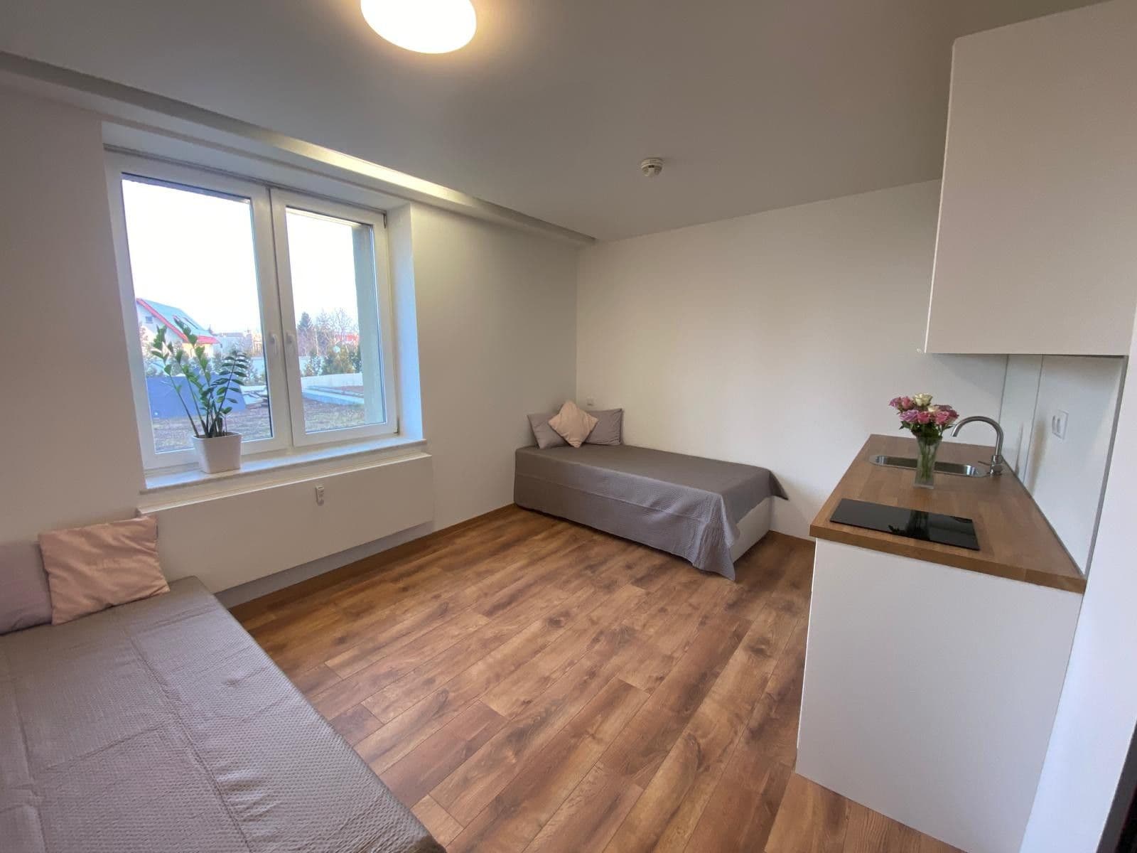 Prenájom bytu 1-izbový 23 m², Suchdolské náměstí, Praha, Praha Prenájom bytu 1-izbový 23 m², Suchdolské náměstí, Praha, Praha