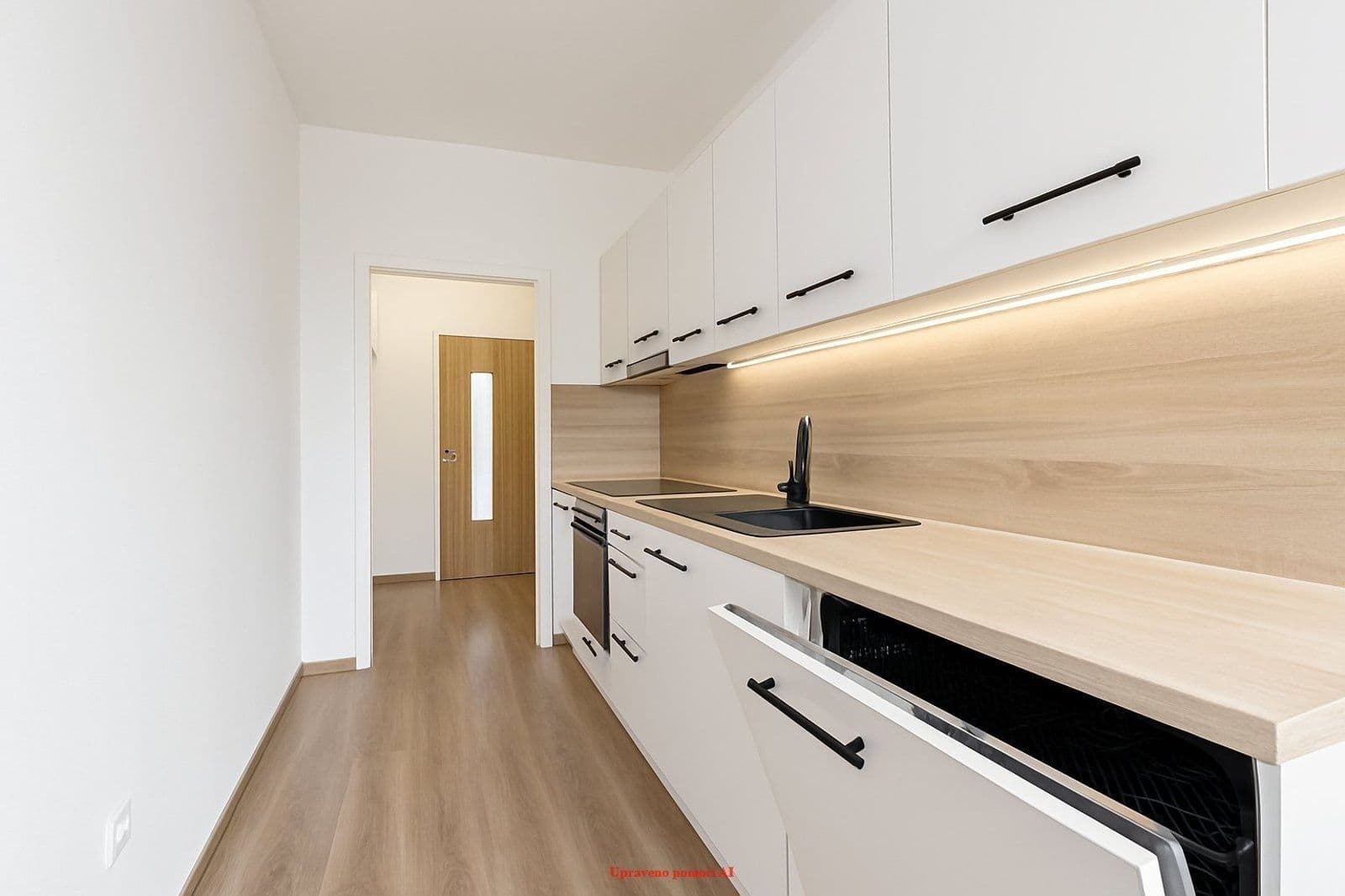 Prenájom bytu 3-izbový 74 m², Třanovského, Frýdek-Místek, Moravskoslezský kraj Prenájom bytu 3-izbový 74 m², Třanovského, Frýdek-Místek, Moravskoslezský kraj