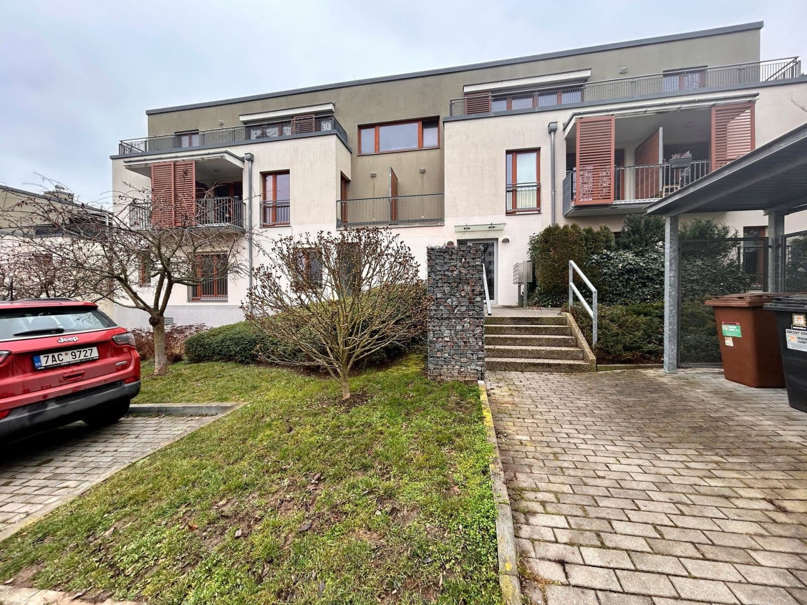 Prenájom bytu 1-izbový 28 m², Pickova, Praha, Praha Prenájom bytu 1-izbový 28 m², Pickova, Praha, Praha