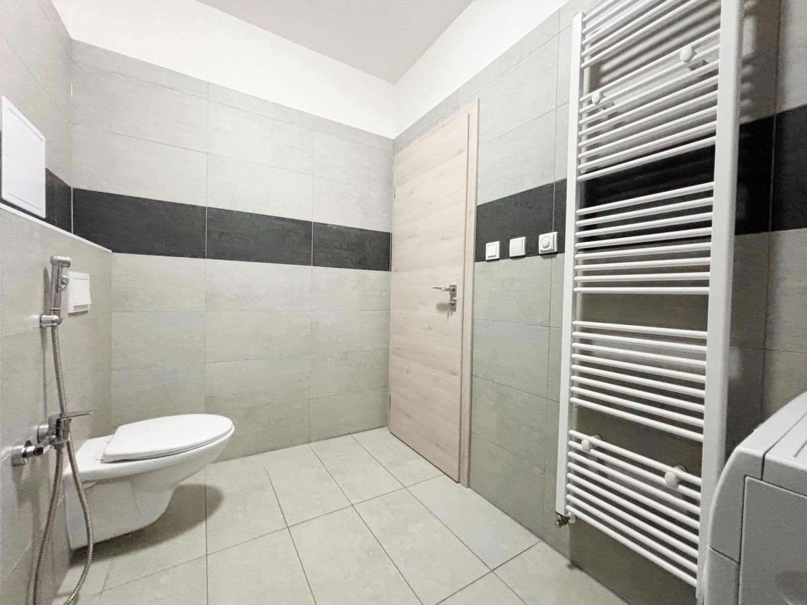 Prenájom bytu 2-izbový 55 m², Jaroslava Holečka, Kladno, Středočeský kraj Prenájom bytu 2-izbový 55 m², Jaroslava Holečka, Kladno, Středočeský kraj