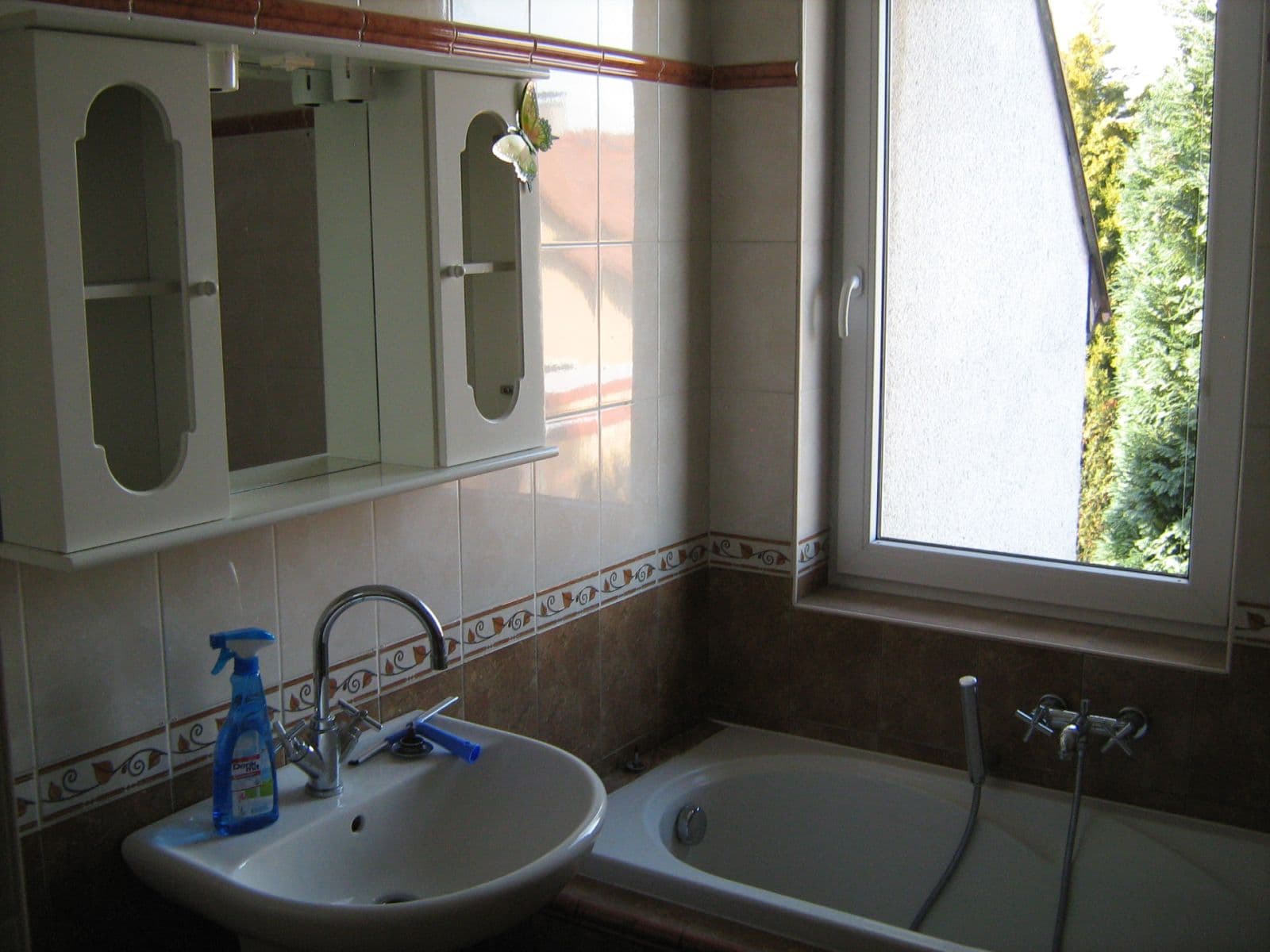 Prenájom bytu 4-izbový 100 m², Na Barborce, Dobrá Voda u Českých Budějovic, Jihočeský kraj Prenájom bytu 4-izbový 100 m², Na Barborce, Dobrá Voda u Českých Budějovic, Jihočeský kraj