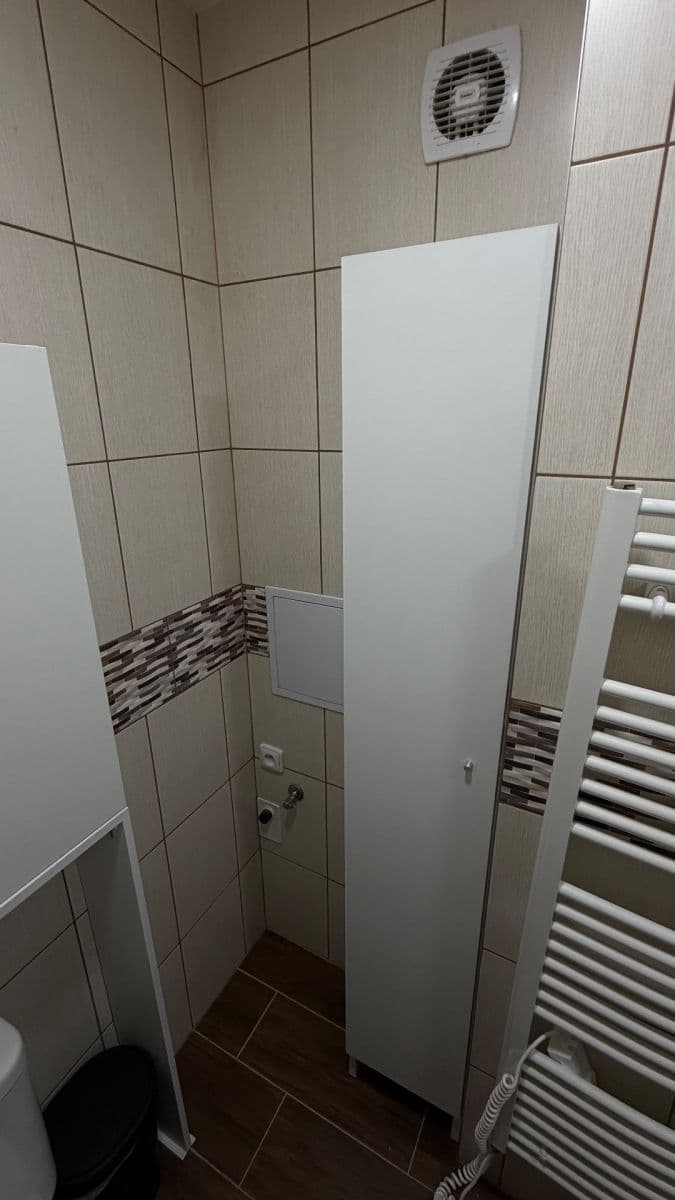 Prenájom bytu 2-izbový 45 m², Rožmitálská, Březnice, Středočeský kraj Prenájom bytu 2-izbový 45 m², Rožmitálská, Březnice, Středočeský kraj