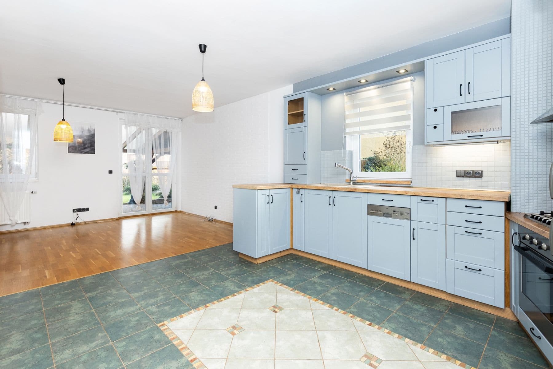 Predaj domu 120 m², pozemek 300 m², Husova třída, Nový Bydžov, Královéhradecký kraj Predaj domu 120 m², pozemek 300 m², Husova třída, Nový Bydžov, Královéhradecký kraj