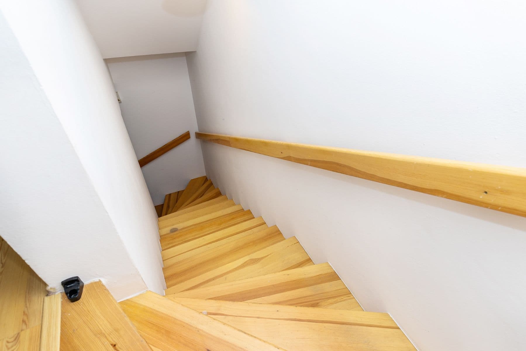 Predaj domu 120 m², pozemek 300 m², Husova třída, Nový Bydžov, Královéhradecký kraj Predaj domu 120 m², pozemek 300 m², Husova třída, Nový Bydžov, Královéhradecký kraj