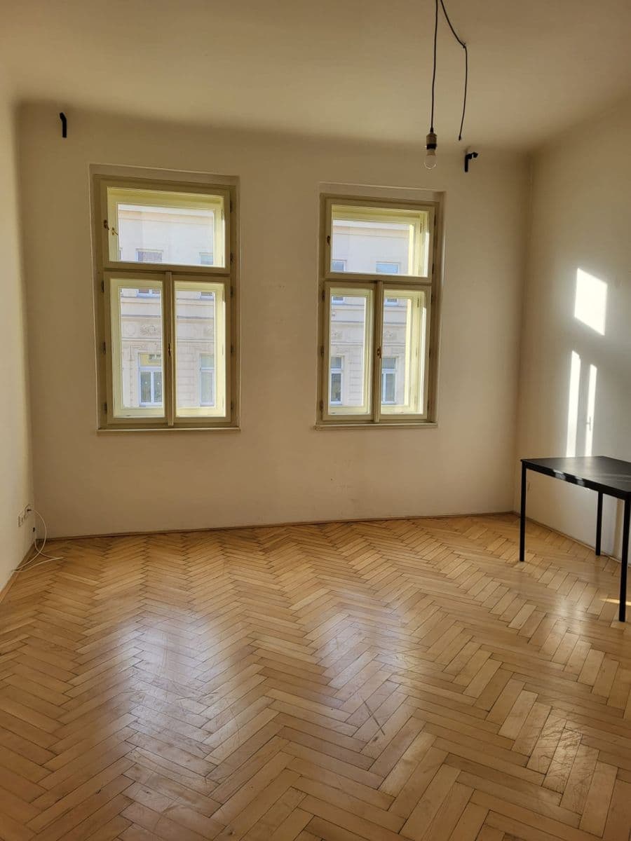 Prenájom bytu 2-izbový 38 m², Táboritská, Praha, Praha Prenájom bytu 2-izbový 38 m², Táboritská, Praha, Praha