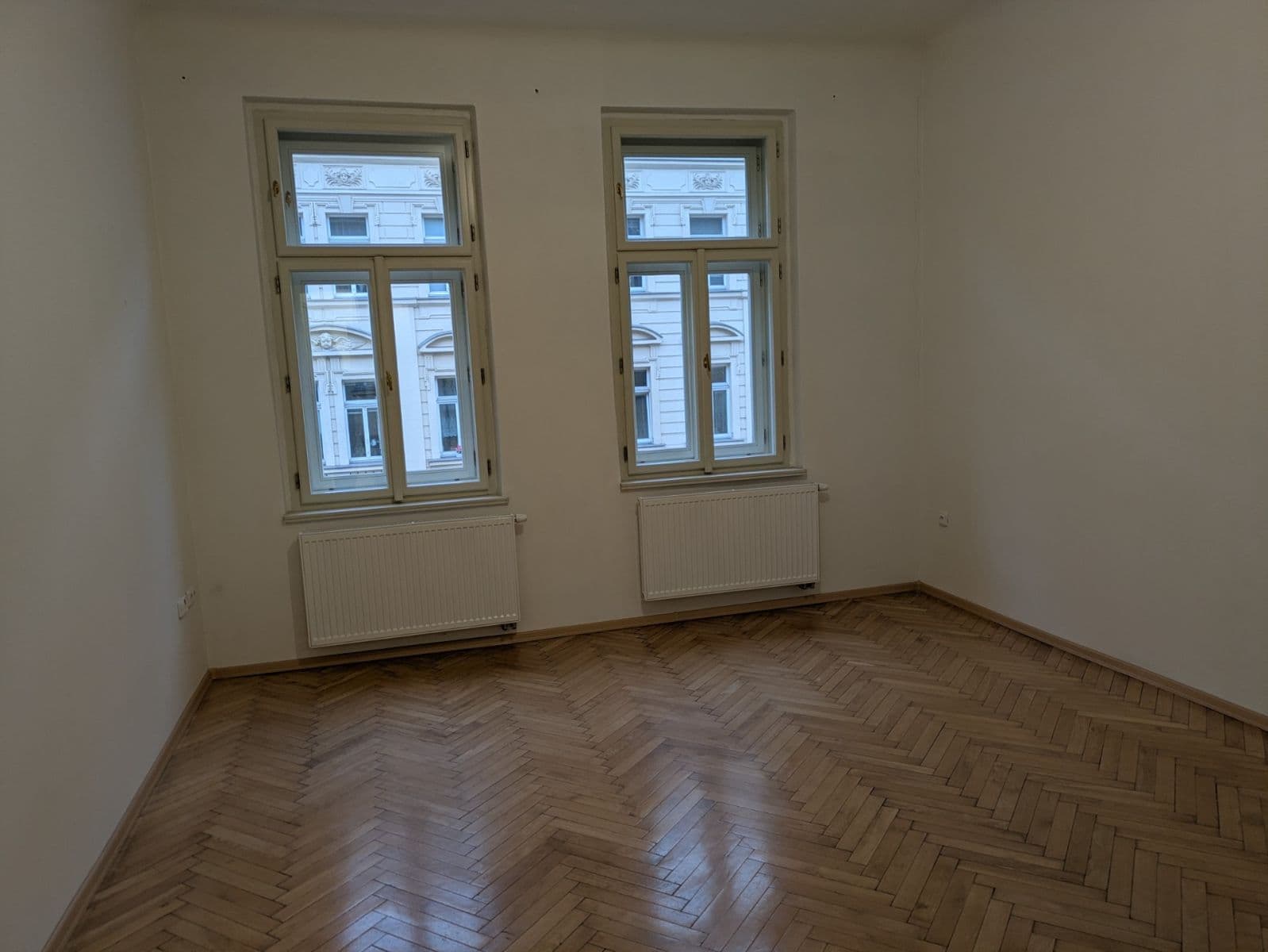 Prenájom bytu 2-izbový 38 m², Táboritská, Praha, Praha Prenájom bytu 2-izbový 38 m², Táboritská, Praha, Praha