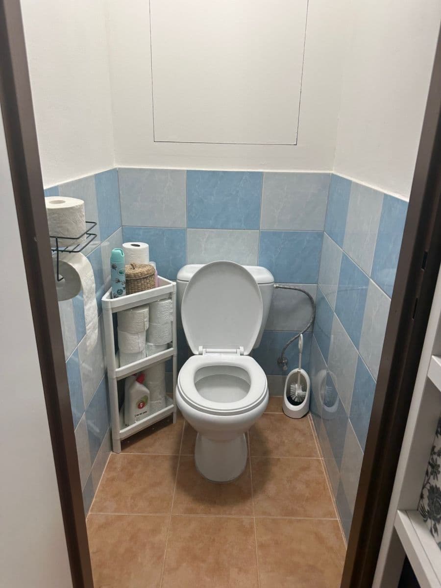 Prenájom bytu 3-izbový 68 m², Křejpského, Praha, Praha Prenájom bytu 3-izbový 68 m², Křejpského, Praha, Praha