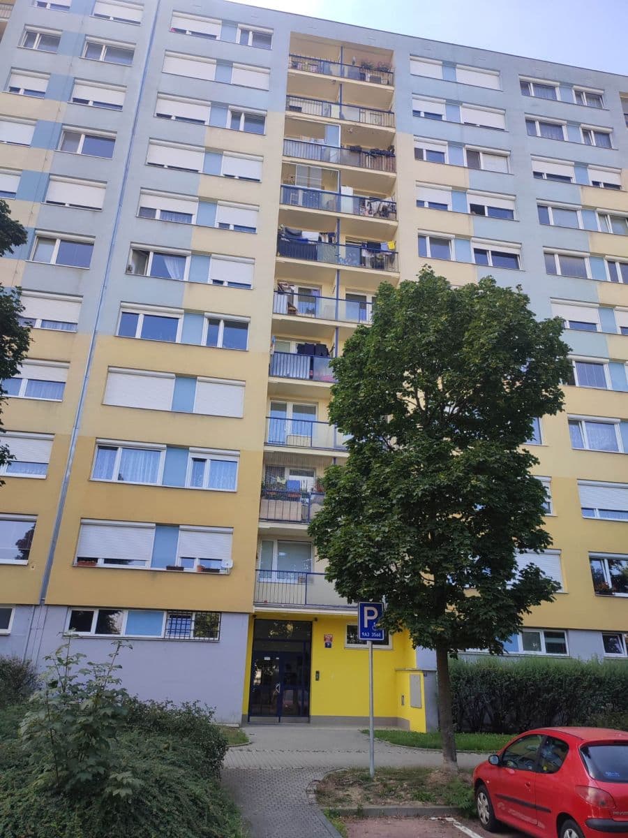 Prenájom bytu 3-izbový 68 m², Křejpského, Praha, Praha Prenájom bytu 3-izbový 68 m², Křejpského, Praha, Praha