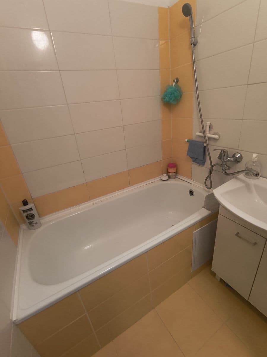 Predaj bytu 2-izbový 53 m², Aleše Hrdličky, Ostrava, Moravskoslezský kraj Predaj bytu 2-izbový 53 m², Aleše Hrdličky, Ostrava, Moravskoslezský kraj