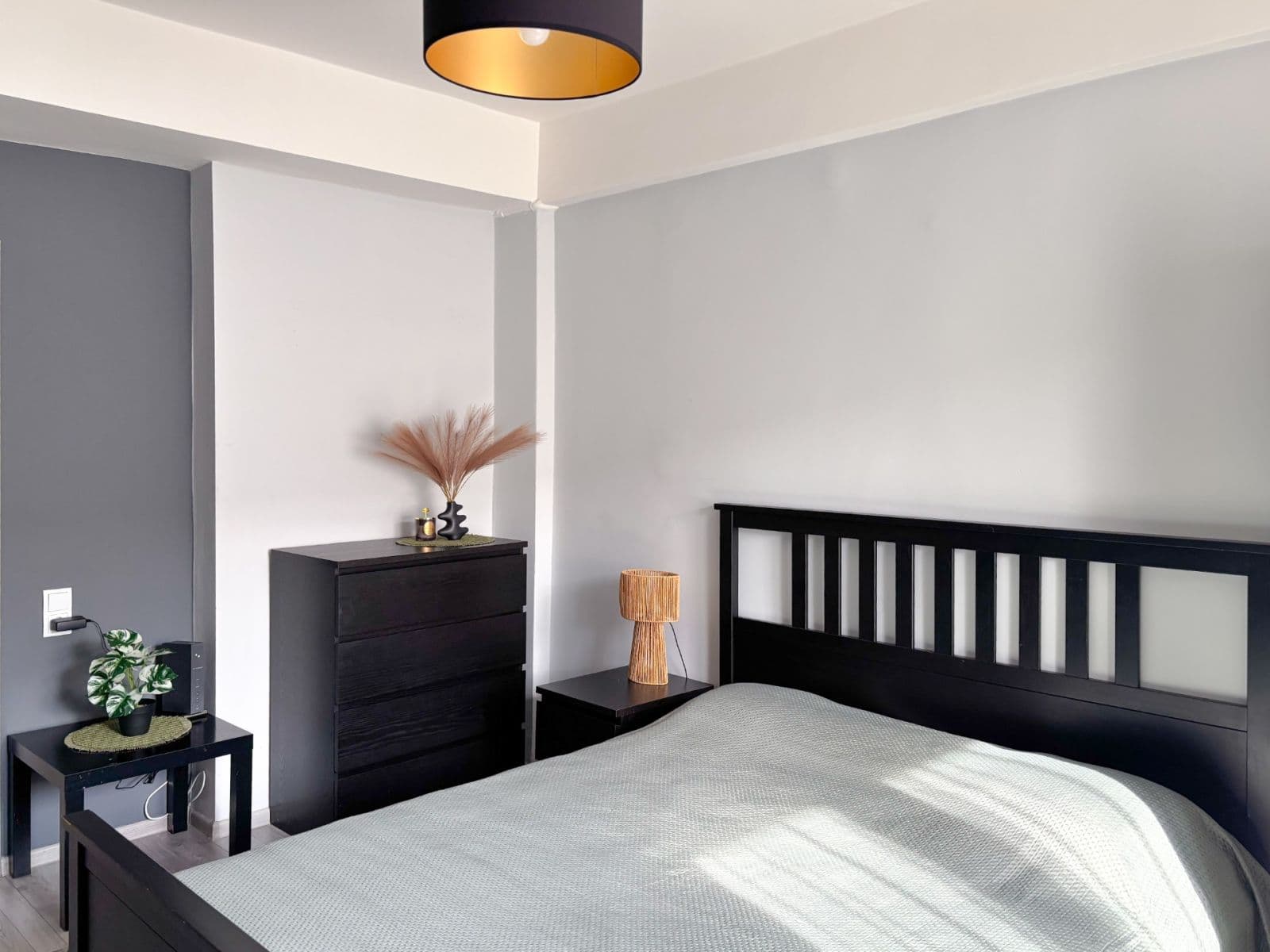 Prenájom bytu 2-izbový 44 m², Amurská, Praha, Praha Prenájom bytu 2-izbový 44 m², Amurská, Praha, Praha