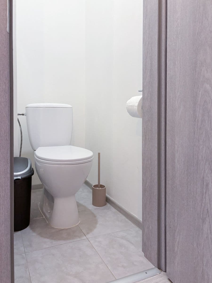 Prenájom bytu 2-izbový 44 m², Amurská, Praha, Praha Prenájom bytu 2-izbový 44 m², Amurská, Praha, Praha