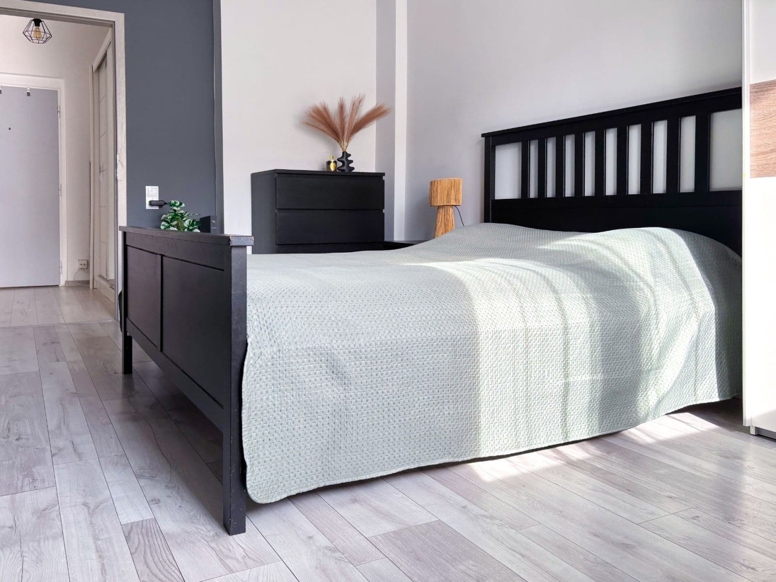 Prenájom bytu 2-izbový 44 m², Amurská, Praha, Praha Prenájom bytu 2-izbový 44 m², Amurská, Praha, Praha