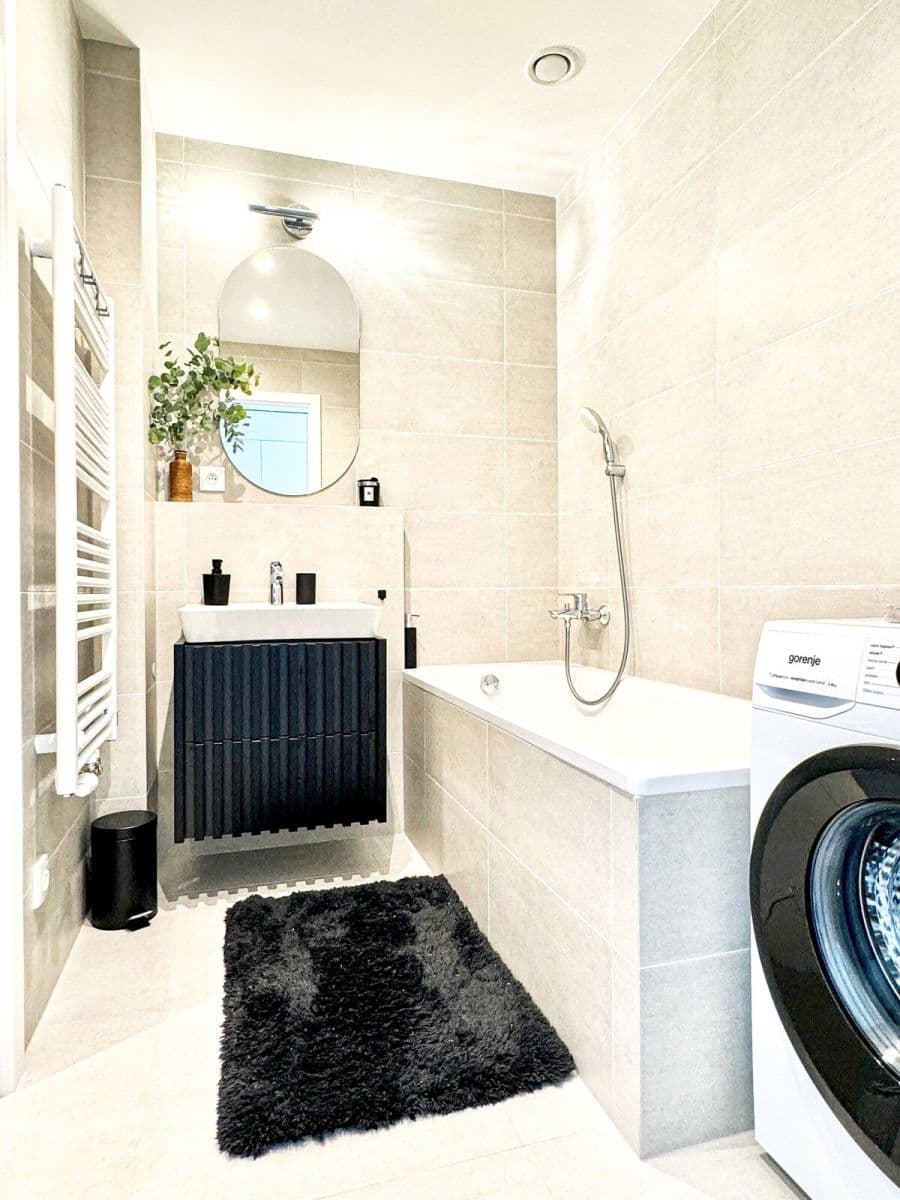 Prenájom bytu 44 m², V Háji, Praha, Praha Prenájom bytu 44 m², V Háji, Praha, Praha