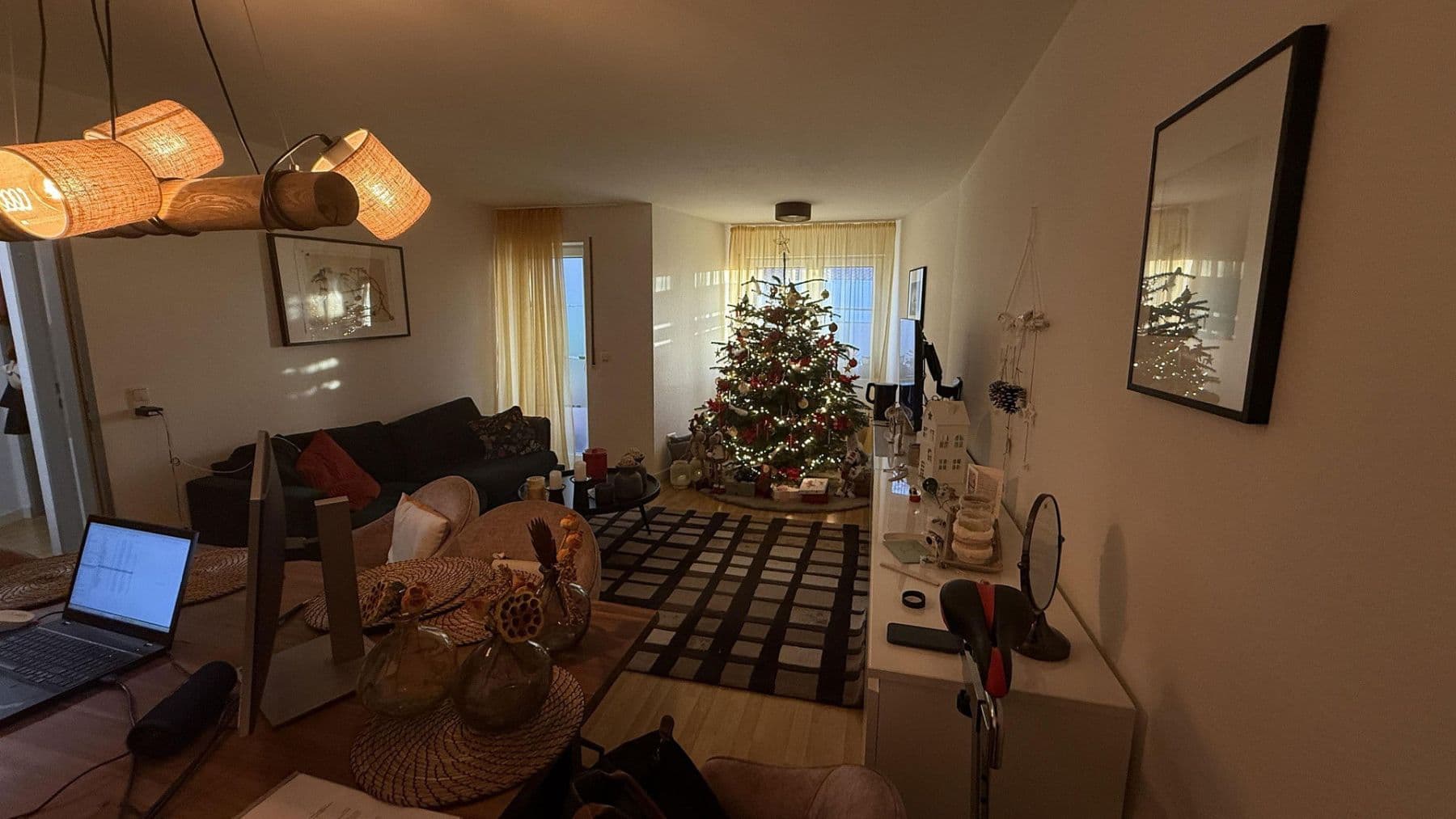 Prenájom bytu 2-izbový 61 m², Köln, Severné Porýnie - Westfálsko Prenájom bytu 2-izbový 61 m², Köln, Severné Porýnie - Westfálsko