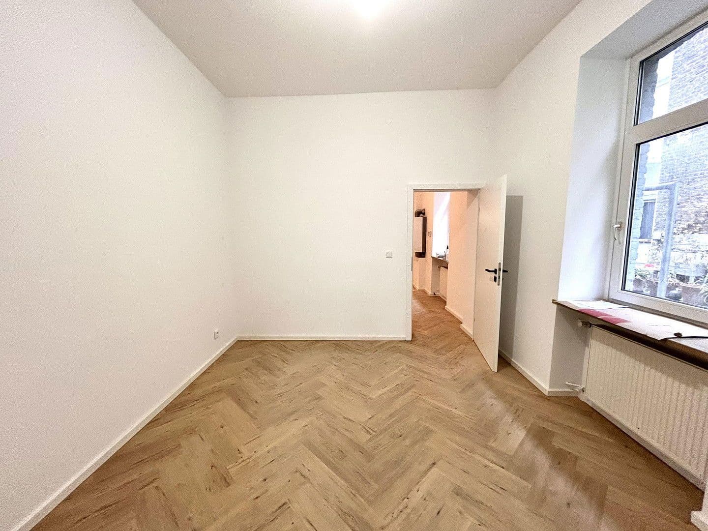 Prenájom bytu 2-izbový 50 m², Köln, Severné Porýnie - Westfálsko Prenájom bytu 2-izbový 50 m², Köln, Severné Porýnie - Westfálsko