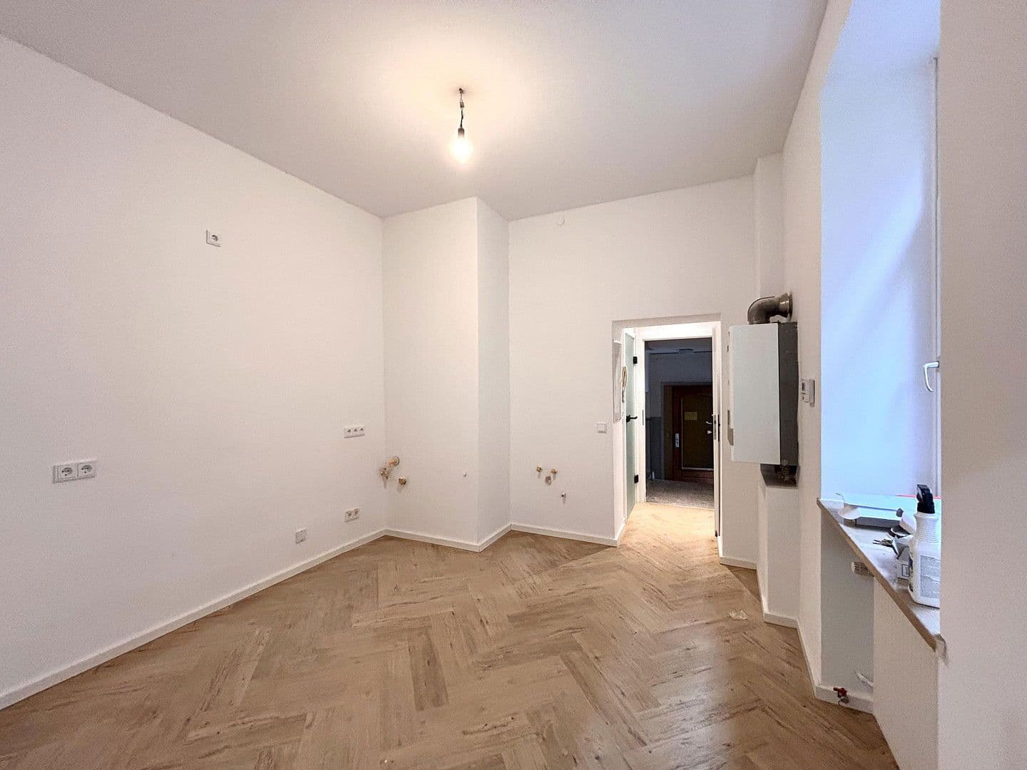 Prenájom bytu 2-izbový 50 m², Köln, Severné Porýnie - Westfálsko Prenájom bytu 2-izbový 50 m², Köln, Severné Porýnie - Westfálsko