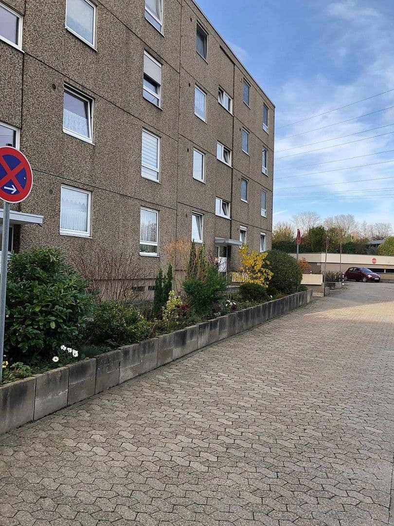 Prenájom bytu 2-izbový 64 m², Goldbergerstr.84, Mettmann, Severné Porýnie - Westfálsko Prenájom bytu 2-izbový 64 m², Goldbergerstr.84, Mettmann, Severné Porýnie - Westfálsko