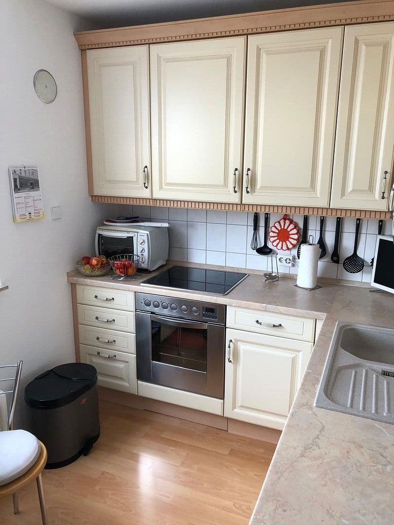 Prenájom bytu 2-izbový 64 m², Goldbergerstr.84, Mettmann, Severné Porýnie - Westfálsko Prenájom bytu 2-izbový 64 m², Goldbergerstr.84, Mettmann, Severné Porýnie - Westfálsko