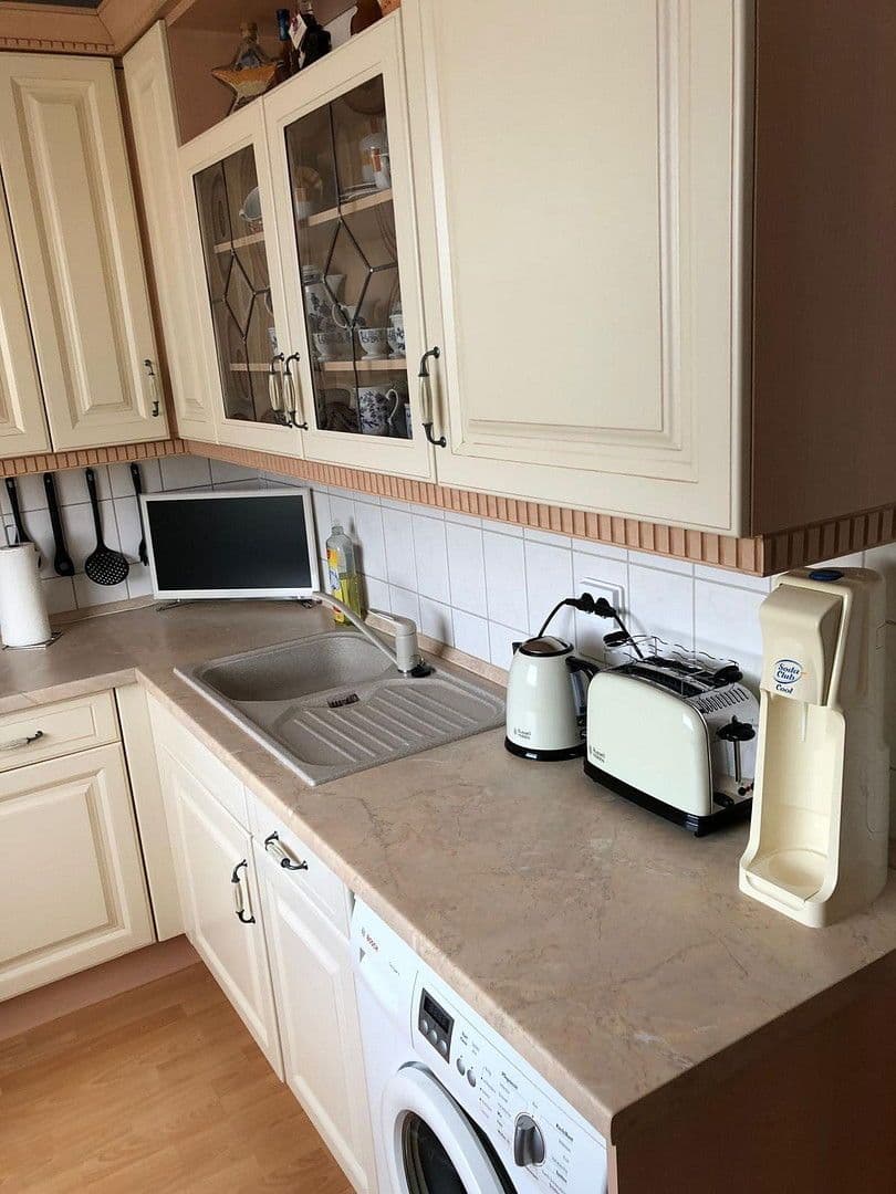 Prenájom bytu 2-izbový 64 m², Goldbergerstr.84, Mettmann, Severné Porýnie - Westfálsko Prenájom bytu 2-izbový 64 m², Goldbergerstr.84, Mettmann, Severné Porýnie - Westfálsko