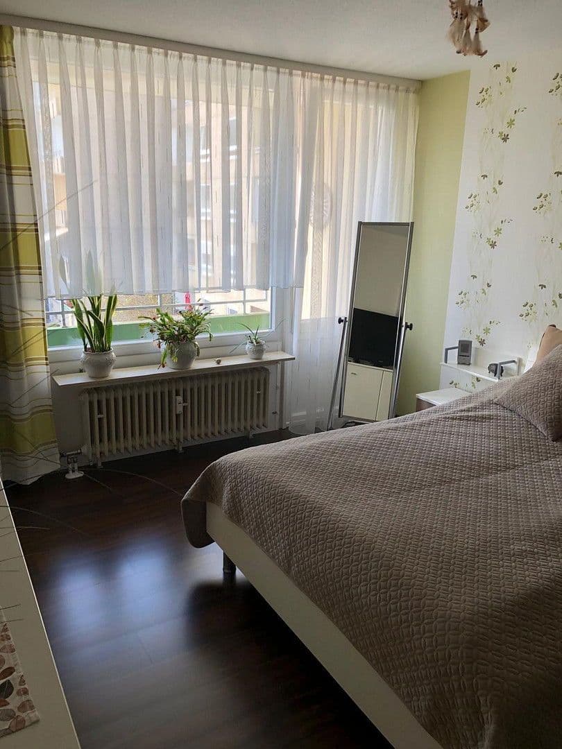Prenájom bytu 2-izbový 64 m², Goldbergerstr.84, Mettmann, Severné Porýnie - Westfálsko Prenájom bytu 2-izbový 64 m², Goldbergerstr.84, Mettmann, Severné Porýnie - Westfálsko