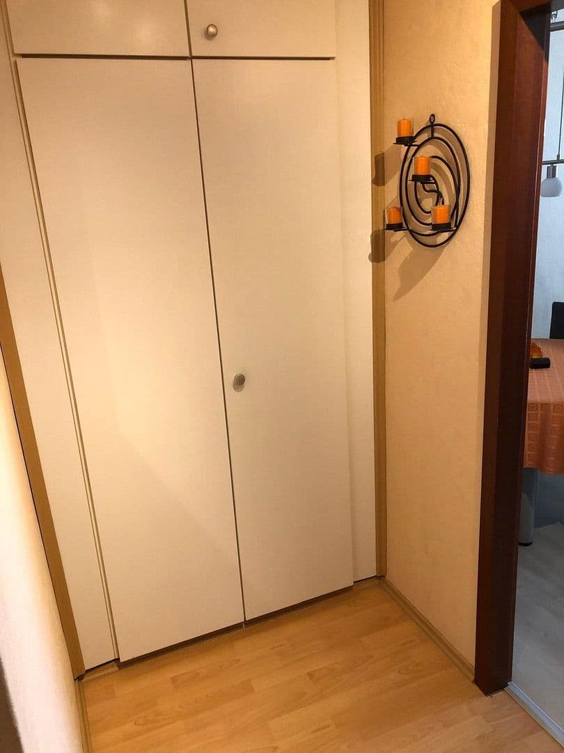 Prenájom bytu 2-izbový 64 m², Goldbergerstr.84, Mettmann, Severné Porýnie - Westfálsko Prenájom bytu 2-izbový 64 m², Goldbergerstr.84, Mettmann, Severné Porýnie - Westfálsko