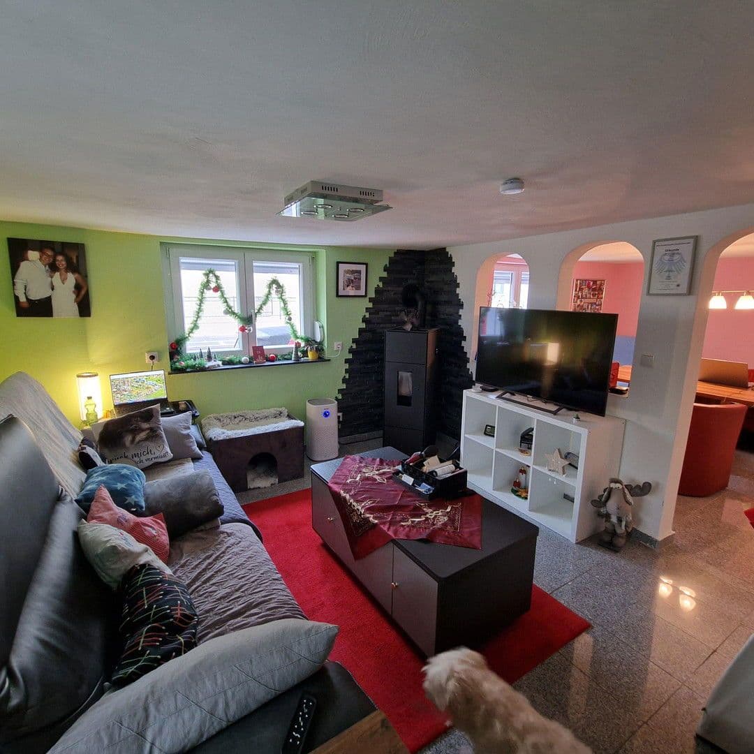 Predaj domu 132 m², pozemek 129 m², Hauptstraße, 49, Rodgau, Hesensko Predaj domu 132 m², pozemek 129 m², Hauptstraße, 49, Rodgau, Hesensko