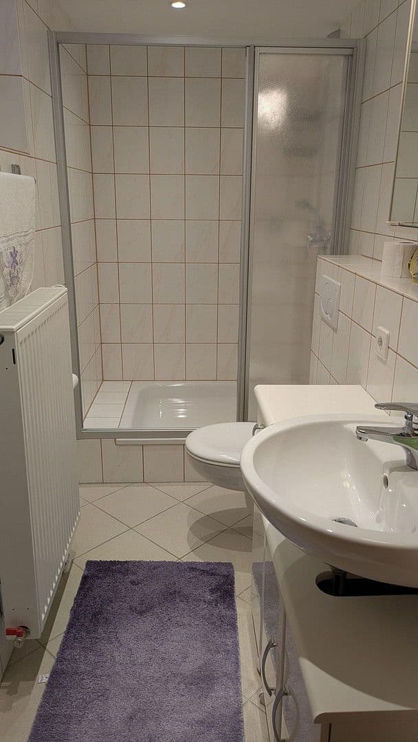 Predaj domu 157 m², pozemek 250 m², Langenfeld (Rheinland), Severné Porýnie - Westfálsko Predaj domu 157 m², pozemek 250 m², Langenfeld (Rheinland), Severné Porýnie - Westfálsko