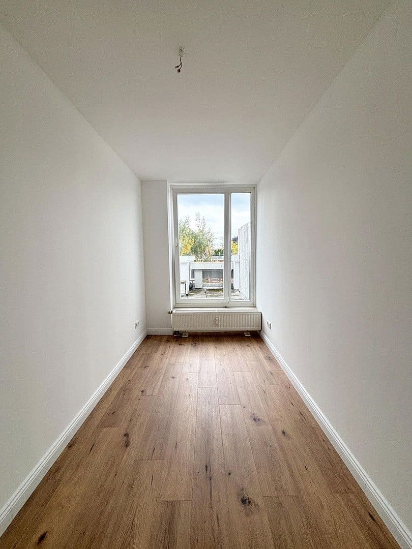 Predaj bytu 3-izbový 100 m², Paul-Sorge-Straße 142b, Hamburg, Hamburg Predaj bytu 3-izbový 100 m², Paul-Sorge-Straße 142b, Hamburg, Hamburg