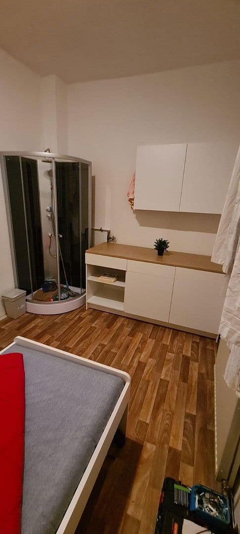 Prenájom bytu 1-izbový 20 m², Stubenlohstr. 6, Erlangen, Bavorsko Prenájom bytu 1-izbový 20 m², Stubenlohstr. 6, Erlangen, Bavorsko