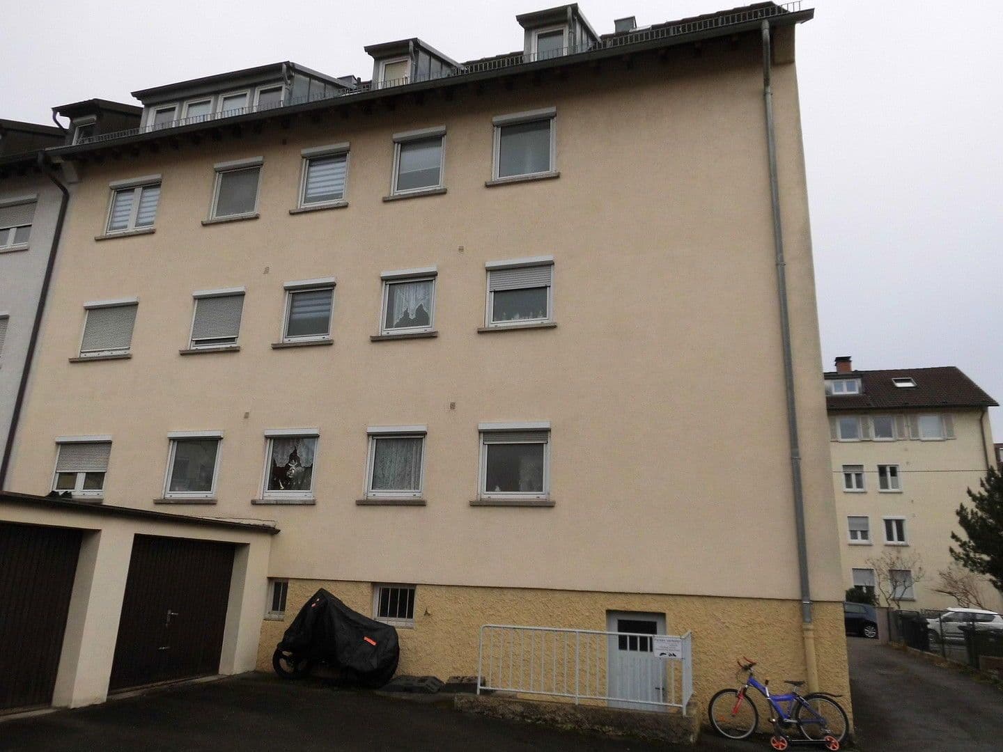 Predaj domu 418 m², pozemek 582 m², Stuttgart, Bádensko-Wurttembersko Predaj domu 418 m², pozemek 582 m², Stuttgart, Bádensko-Wurttembersko
