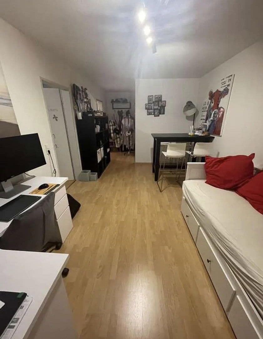Predaj bytu 2-izbový 45 m², Stüttgerhofweg 15, Köln, Severné Porýnie - Westfálsko Predaj bytu 2-izbový 45 m², Stüttgerhofweg 15, Köln, Severné Porýnie - Westfálsko