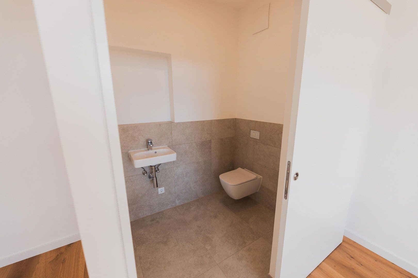 Prenájom bytu 3-izbový 67 m², Budenbergstraße 9, Magdeburg, Sasko-Anhaltsko Prenájom bytu 3-izbový 67 m², Budenbergstraße 9, Magdeburg, Sasko-Anhaltsko